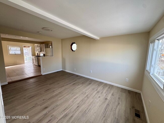 Building Photo - 20 Bray Ave