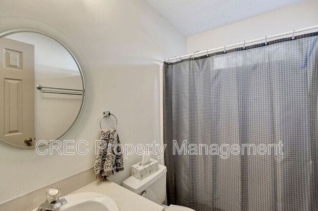 Building Photo - 1110 Oceanview Rd