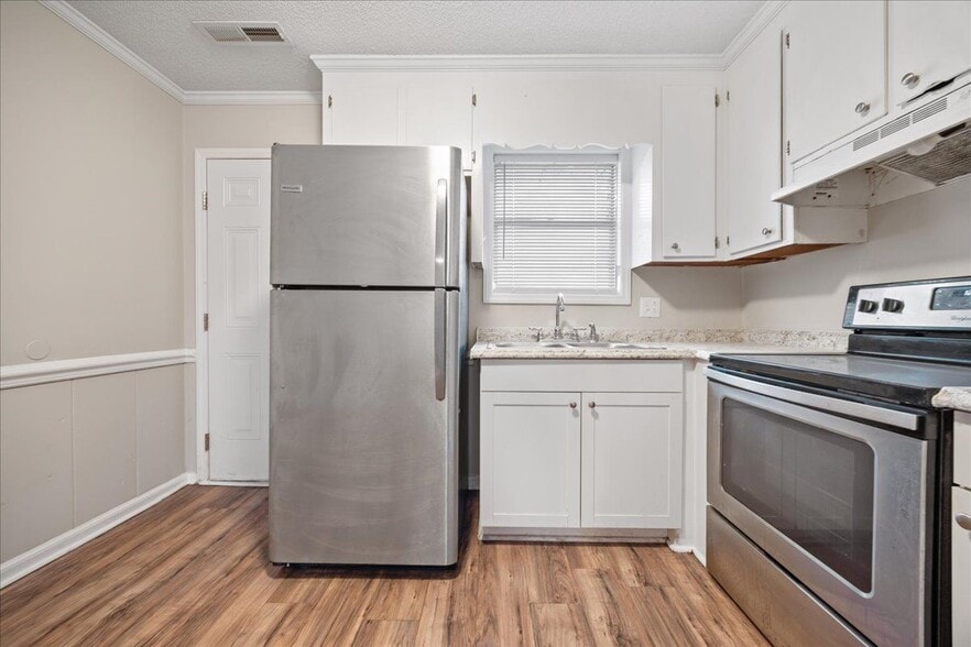 Building Photo - 1601 Betz St