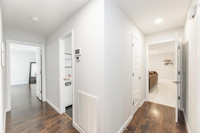 Building Photo - 14531 Bramblewood Dr