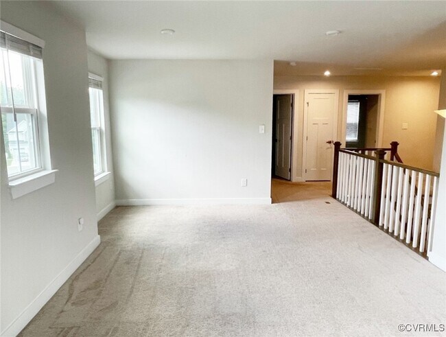 Building Photo - 6331 Sagamore Way