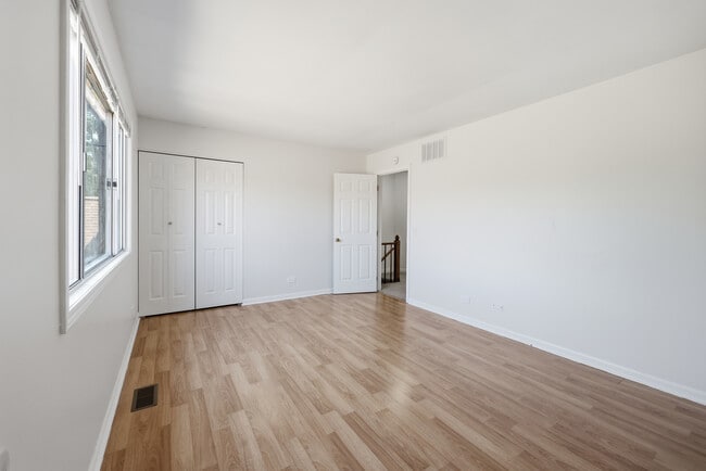 Building Photo - 1542 Anderson Ln
