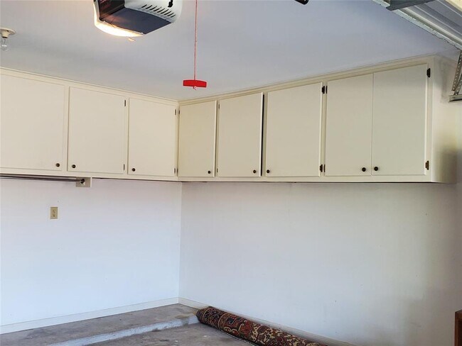 Building Photo - 5410 Aberton Ln