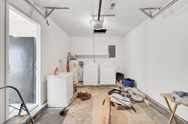 Building Photo - 1282 Maryland Dr