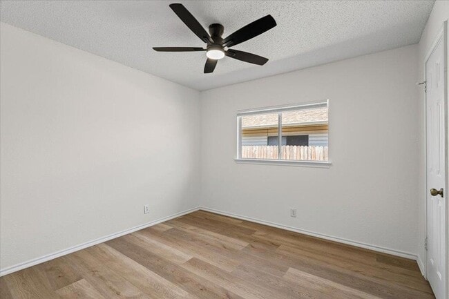 Building Photo - 1208 Dexford Dr
