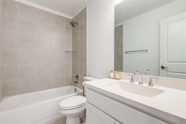 Building Photo - 1631 Prairie Clover Rd