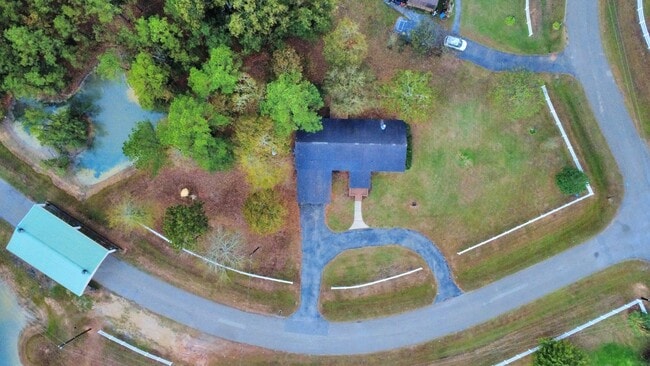 Building Photo - 27161 Remington Forest E