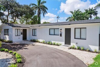 Building Photo - 2 bedroom in North Miami FL 33161
