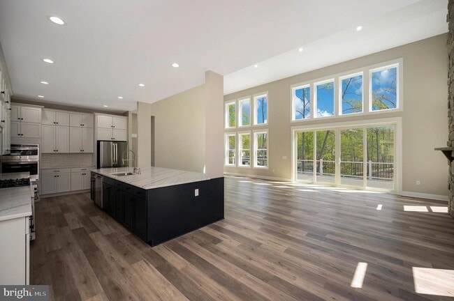 Building Photo - 44 Deep Crk Cir