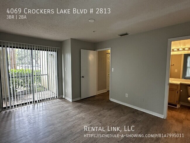 Building Photo - 4069 Crockers Lake Blvd