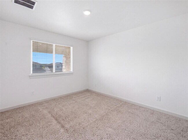 Building Photo - 515 Millbrook Blvd