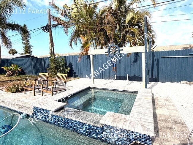 Building Photo - 10132 Paradise Blvd