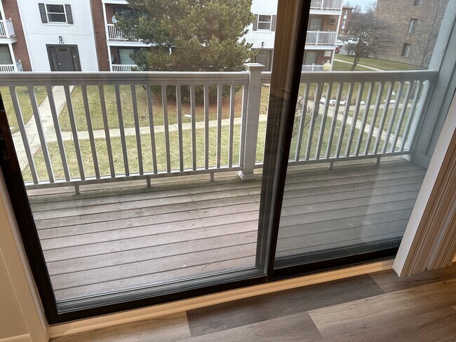 Building Photo - 249 N Gregory St