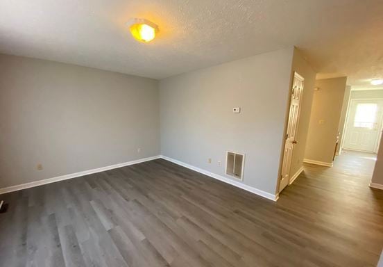 Building Photo - 216 Amy Ct