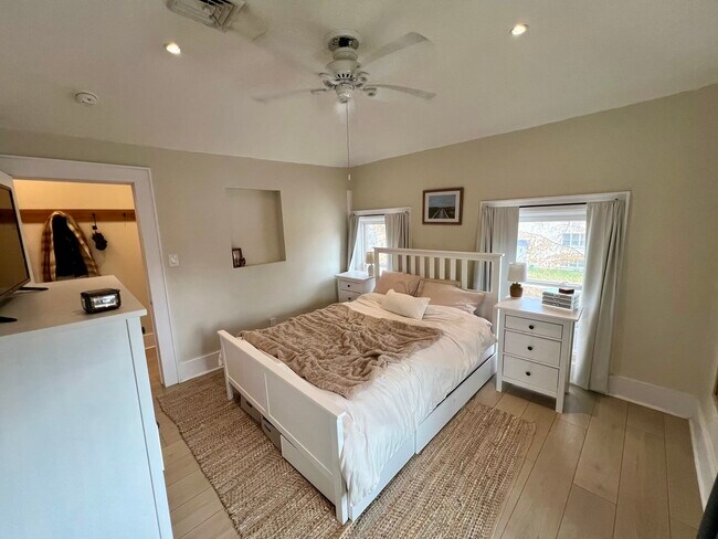 Building Photo - 246 Washington Ave