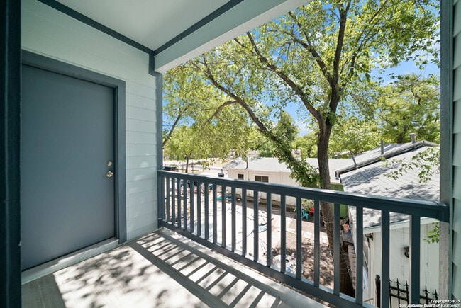 Building Photo - Rent Reduction Special!