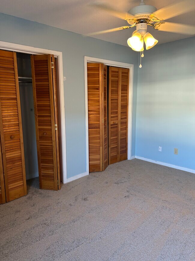 Building Photo - 2905 Cathedral Ln