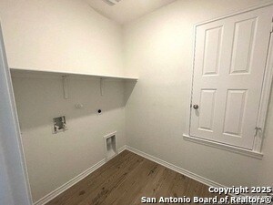 Building Photo - 750 Tranchet Trl