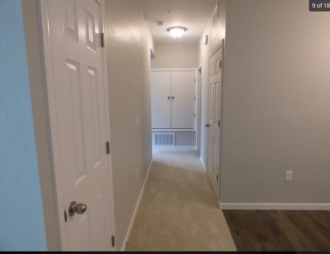 Building Photo - Clean and quaint condo in Longmont - avail...