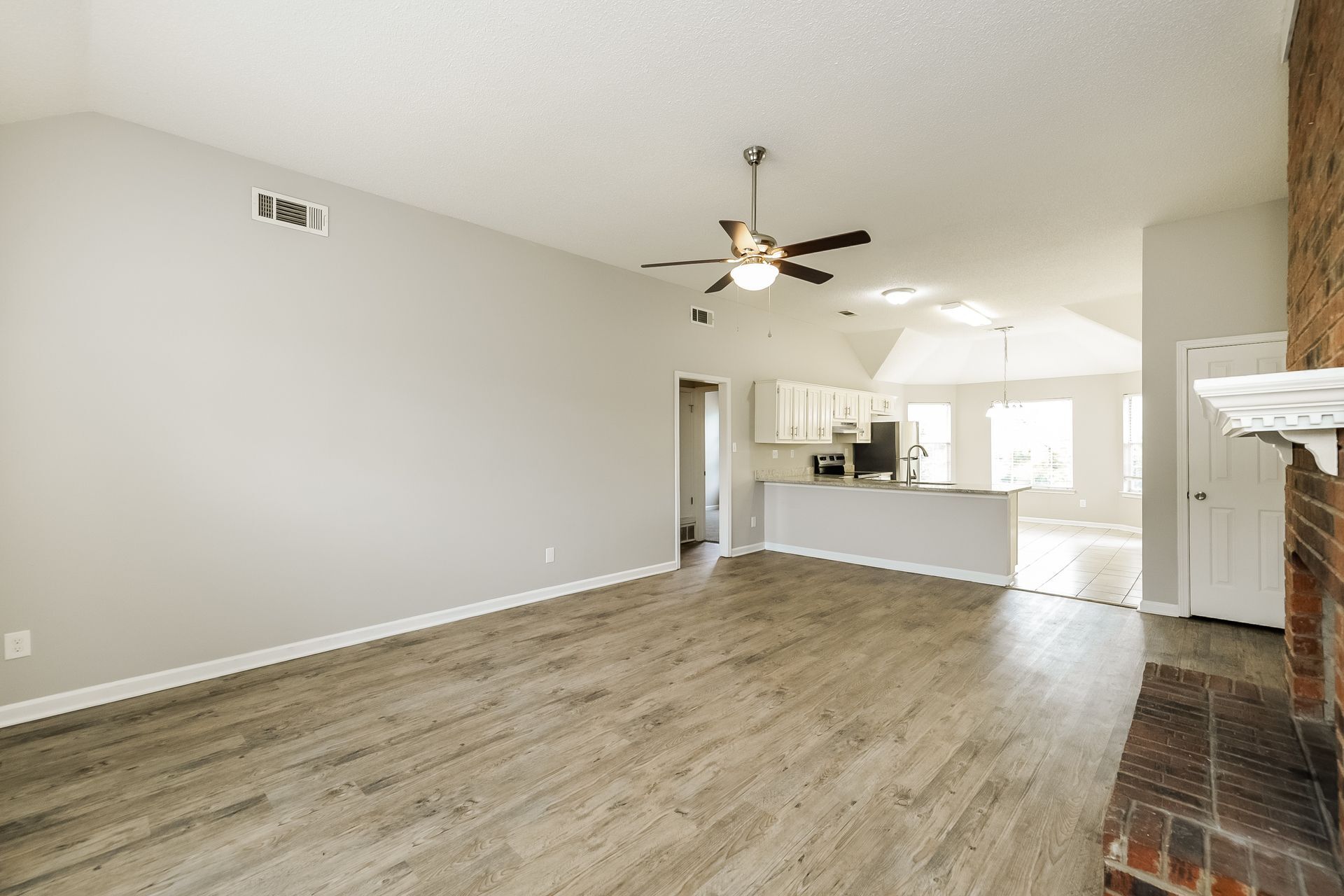 Building Photo - 1241 Trotters Stop Cove