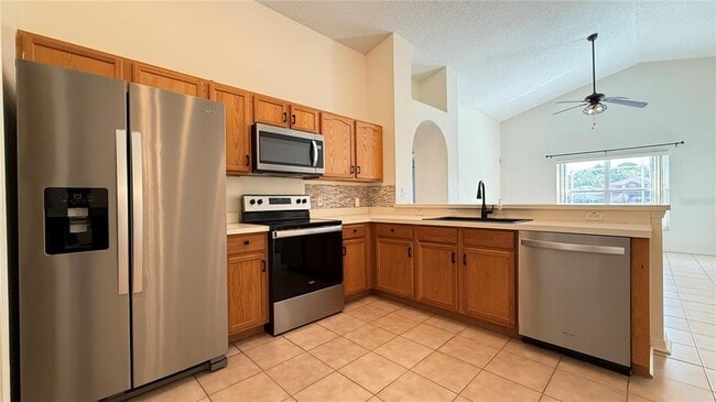 Building Photo - 116 Forest View Ct