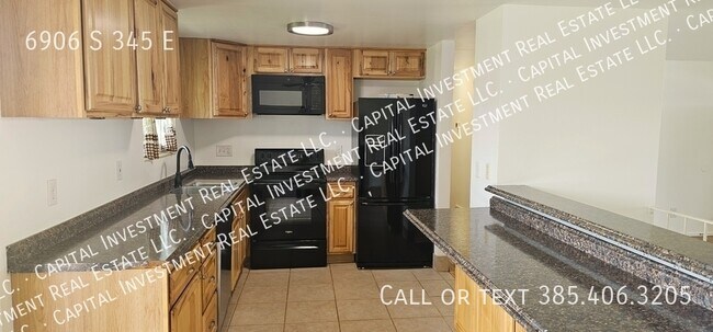 Building Photo - 6906 S 345 E