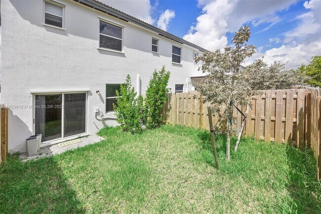 Building Photo - 29269 SW 162nd Ct