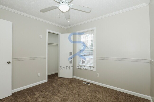 Building Photo - Move in before February 28th and choose your reward: a $250 Amazon Gift Card or a 55 Smart TV!