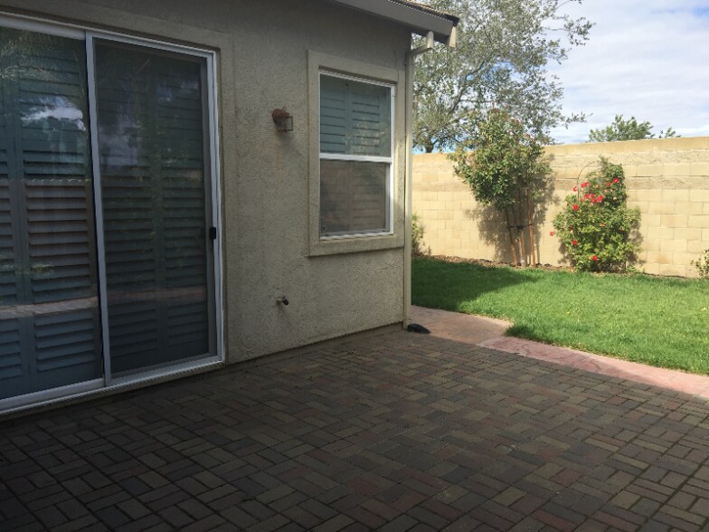 Building Photo - 171 Unity Cir