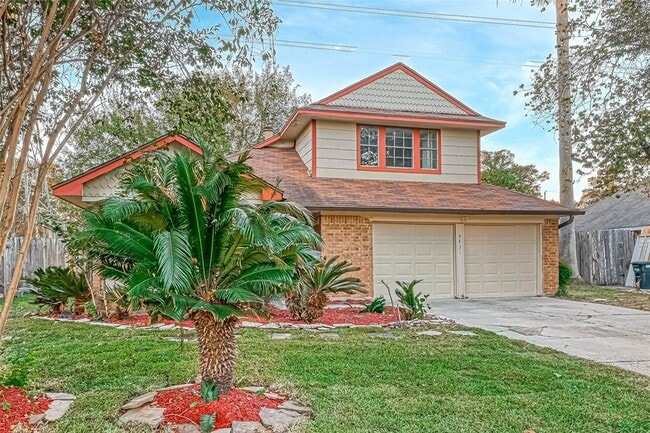 Building Photo - 9831 Orangevale Dr