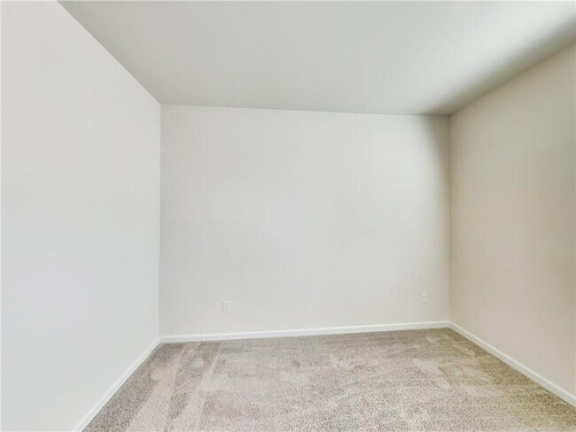 Building Photo - 1150 Amada Dr