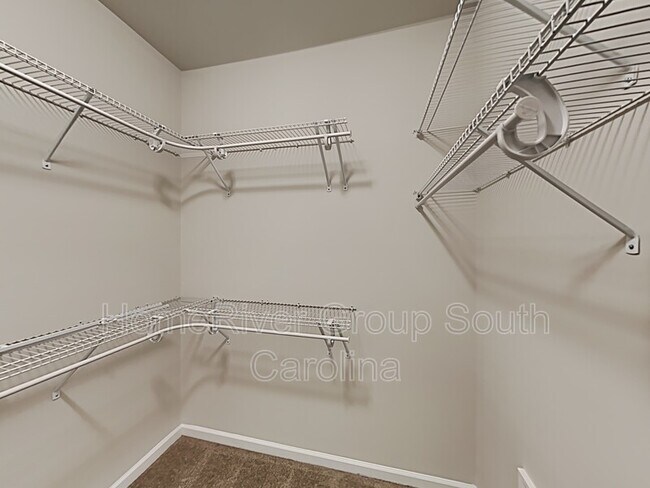 Building Photo - 3147 Mulan Ln