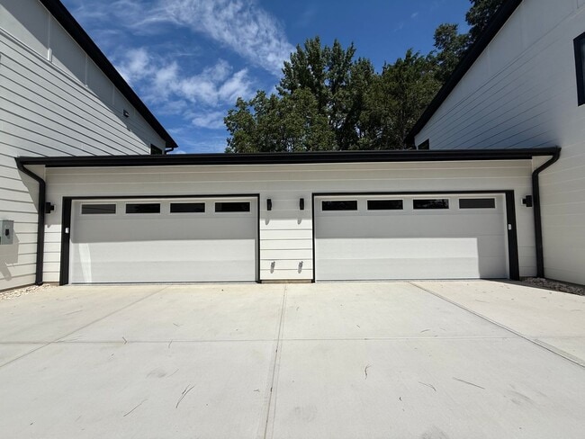 Building Photo - Brand New Luxury 3BD, 2.5BA Downtown Raleigh Townhome with a Private Fenced Yard, No Shared Walls...