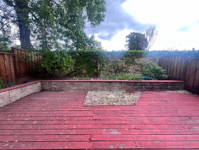Building Photo - Two Story 3 Bed/Bath Single Family Home In Milpitas, Ca. For Rent!!! $500 OFF FRIST MONTHS RENT!