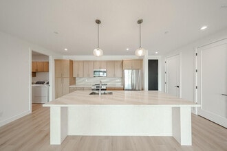 Building Photo - 15006 N Ivory Dr