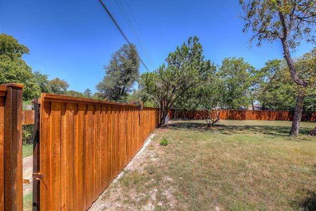 Building Photo - 1715 Pratt St