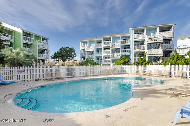 Building Photo - 1618 Canal Dr