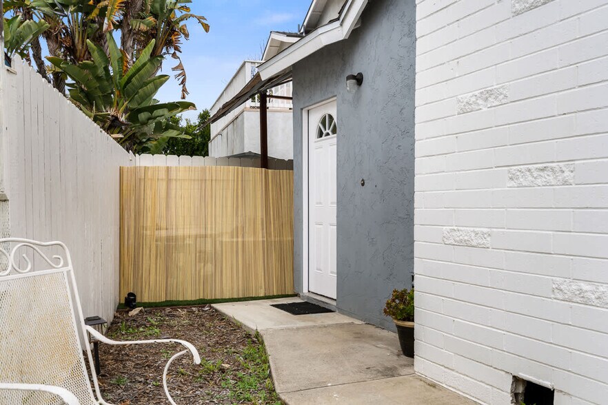 Building Photo - 4166 Cole Way