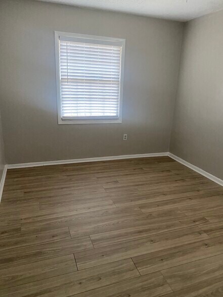 Building Photo - 1947 Atlantic Ave