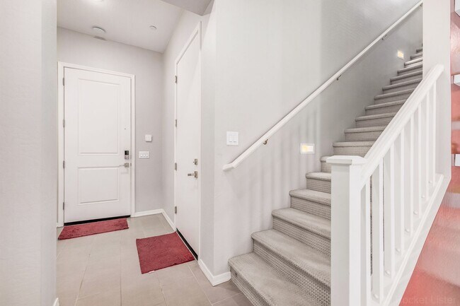 Building Photo - Gorgeous Rental Home in Chandler