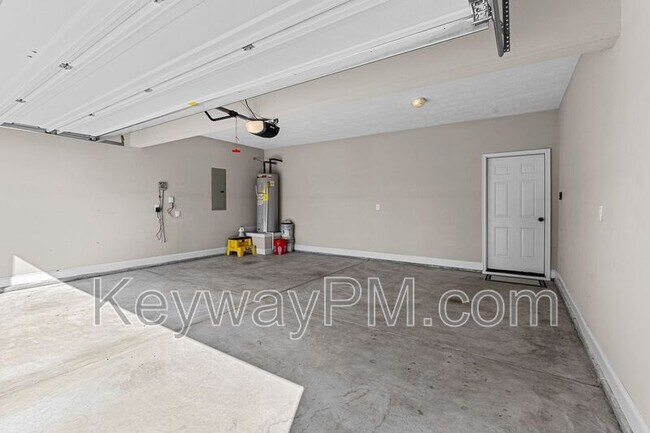 Building Photo - 2208 Jeannie Bell Ct