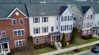 Building Photo - Walk to Bonefish & Target from this like new multi-level 4 bedroom, 3.5 bath townhome!