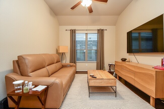 Building Photo - 13815 Wixford Trail