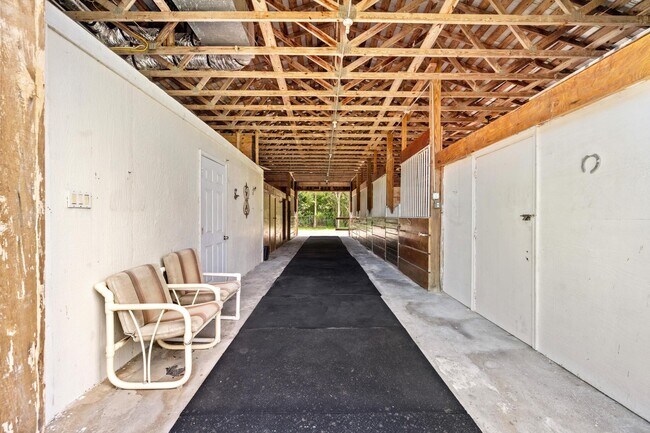 Building Photo - 13717 E Citrus Dr