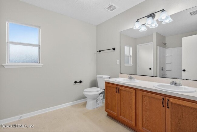 Building Photo - 75277 Ravenwood Dr