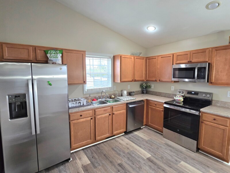 Building Photo - 4612 Raspberry Patch Ln