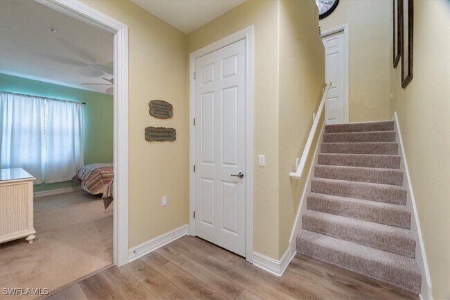 Building Photo - 9091 Covina Dr S