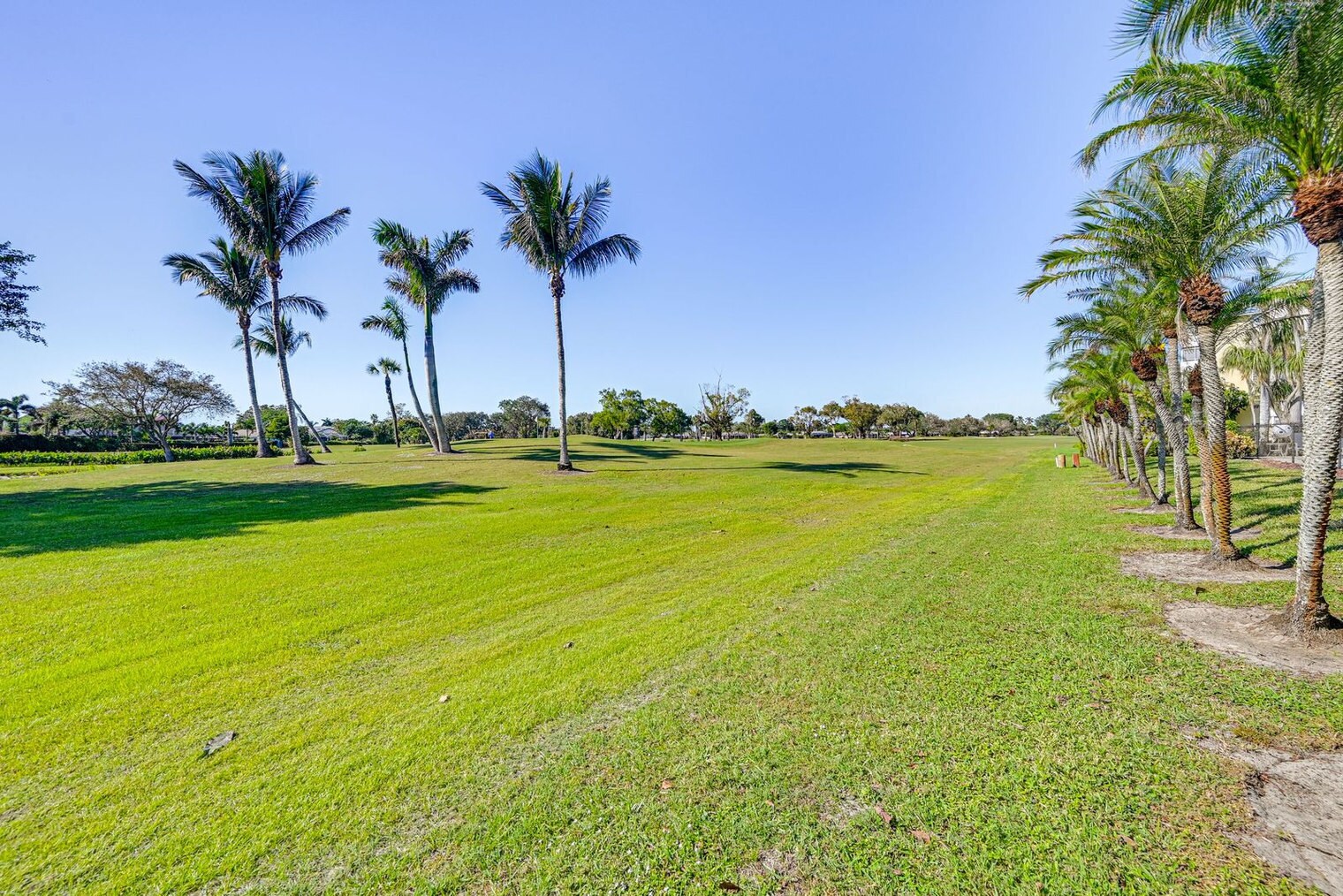 Building Photo - 190 Pebble Beach Blvd