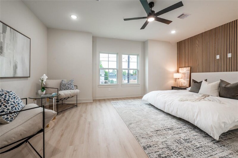 Building Photo - 8122 Corinth St