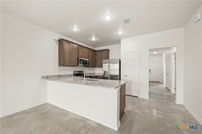 Building Photo - 3903 Sugar Hackberry Trl